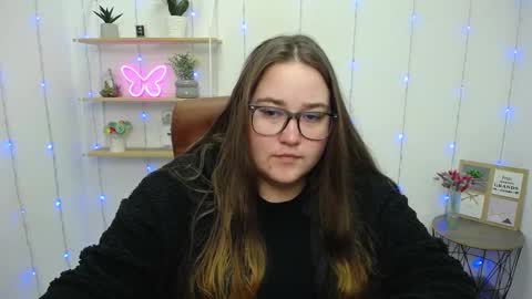 Snapshot of xx_daniella_xx chatting on January 22, 7:13 pm xx daniella xx online show from January 22, 7:13 pm