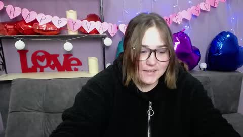 Snapshot of xx_daniella_xx chatting on February 11, 7:12 am xx daniella xx online show from February 11, 7:12 am
