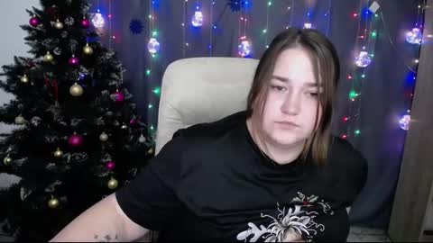 Snapshot of xx_daniella_xx chatting on December 21, 6:00 pm xx daniella xx online show from December 21, 6:00 pm