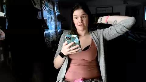 Snapshot of xxdana chatting on February 3, 9:07 pm Deezy online show from February 3, 9:07 pm