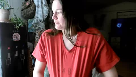 Snapshot of xxdana chatting on January 5, 1:45 am Deezy online show from January 5, 1:45 am