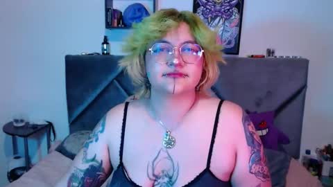 xxgreengoodxx online show from January 17, 2:08 am