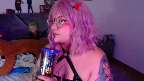 xxgreengoodxx online show from November 7, 1:00 am