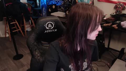 Lilith online show from September 15, 4:32 am