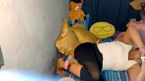 xxloveheart online show from December 3, 1:19 am