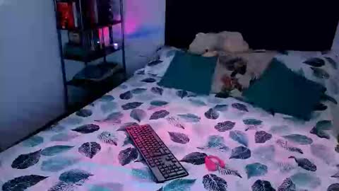 mag online show from April 11, 7:50 pm