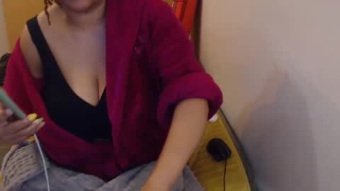 Ayanda online show from April 24, 3:48 pm