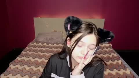 foxy online show from April 14, 9:53 am