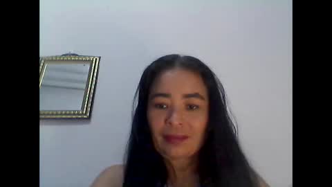 yakissmit online show from February 5, 5:10 am