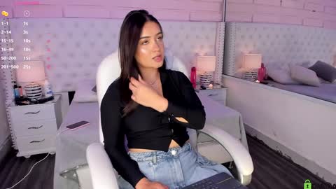 Yakeline online show from January 8, 9:12 pm