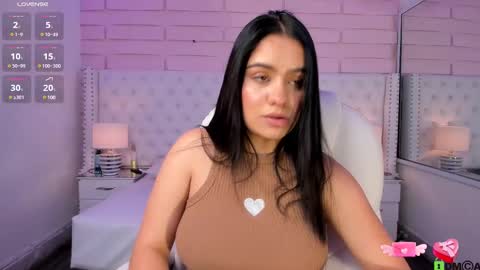 Yakeline online show from March 11, 8:20 pm