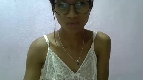 yalane online show from April 11, 7:45 am