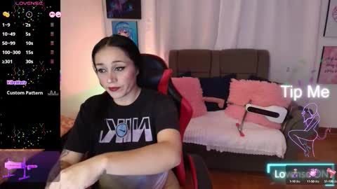 Snapshot of yeliana_sexy chatting on September 17, 7:06 am Valery online show from September 17, 7:06 am