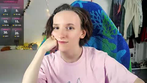 Liya online show from October 31, 5:17 pm