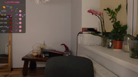 Zoe online show from October 19, 8:44 pm