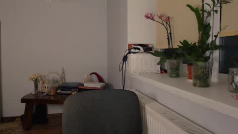 Zoe online show from December 4, 10:32 pm