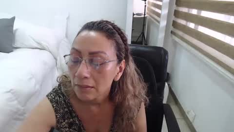 jessy online show from February 28, 4:31 pm