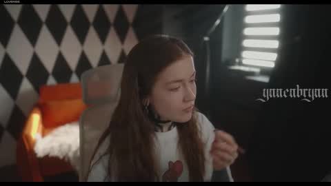 ynnenbrynn online show from February 21, 6:36 am