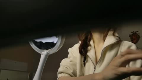 yoka_paradoxxx online show from October 21, 5:11 am