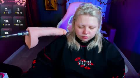 Yoki online show from February 12, 7:10 am