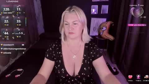 Yolanda online show from September 22, 9:02 pm