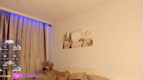 Camilla online show from October 8, 5:17 pm