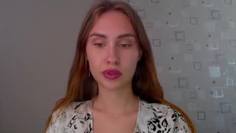 Amelia online show from May 31, 1:39 pm