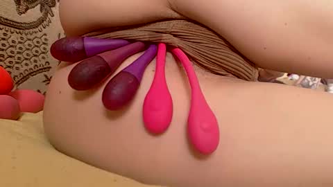 Emily online show from February 19, 12:37 pm