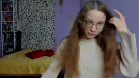 Leslie online show from November 14, 5:35 pm