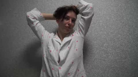 Snapshot of your_little_flexible_girl chatting on March 12, 9:24 pm Meri online show from March 12, 9:24 pm