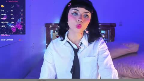 Daniela  Help me reach 100 likes online show from June 3, 4:24 am