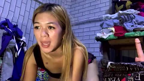 sexylady online show from February 7, 6:39 am