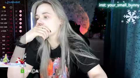 Molly online show from January 8, 3:10 am