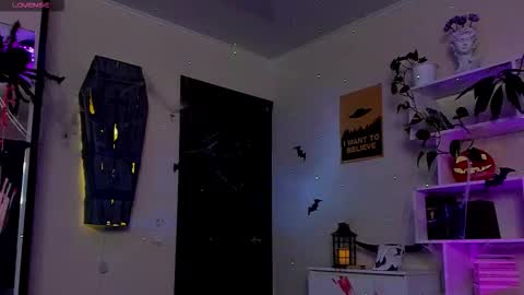 Anikka online show from October 29, 10:01 pm