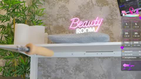 Anna online show from March 25, 8:45 pm