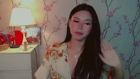 Snapshot of yourdreamgirljane chatting on October 13, 5:37 pm JANE online show from October 13, 5:37 pm