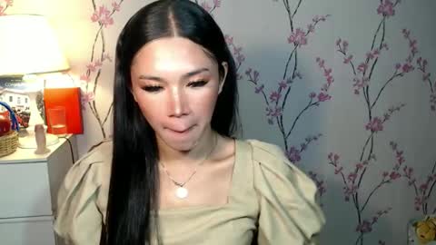 Snapshot of yourdreamgirljane chatting on October 7, 12:26 am JANE online show from October 7, 12:26 am