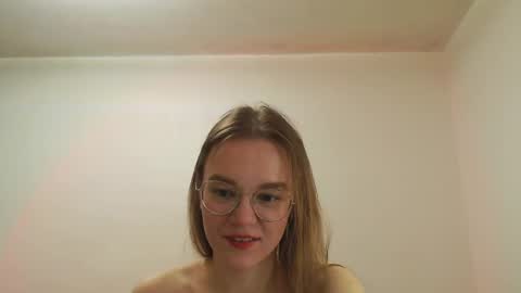 Lana online show from May 10, 9:28 pm