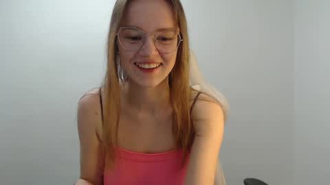 Lana online show from June 5, 8:26 pm