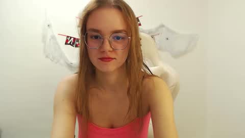 Lana online show from November 7, 5:29 pm