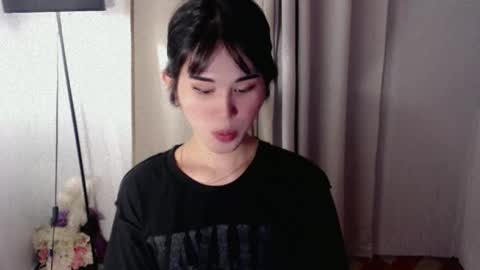 Snapshot of yourfavorateella chatting on September 10, 5:35 pm PrettyElla online show from September 10, 5:35 pm