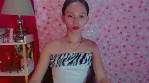 RICCIE MAE online show from November 8, 4:39 am