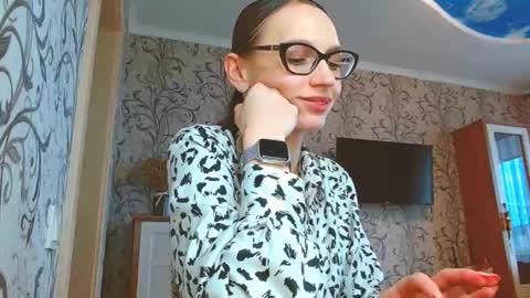 Ksyusha online show from October 6, 10:32 am