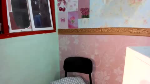 Trish online show from April 19, 2:55 am