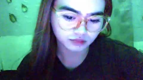 yourprincessthea online show from February 3, 2:53 am