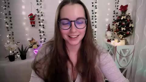 Happy online show from December 3, 1:02 pm