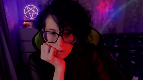 Yours Cosmic online show from February 5, 10:22 pm