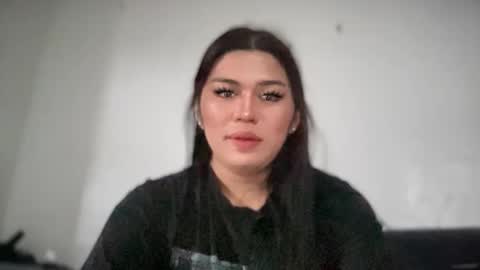 Yanahh online show from February 18, 3:05 am