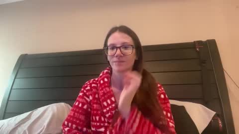 Snapshot of yourstrulylivy chatting on February 10, 2:59 pm yourstrulylivy online show from February 10, 2:59 pm