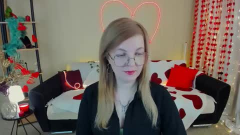 Alice online show from February 24, 11:09 am